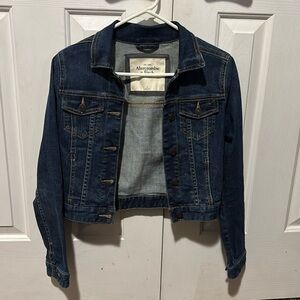 Brand is Abercrombie & Fitch. Size S.